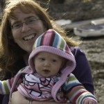Mommy and Éowyn at the harbour